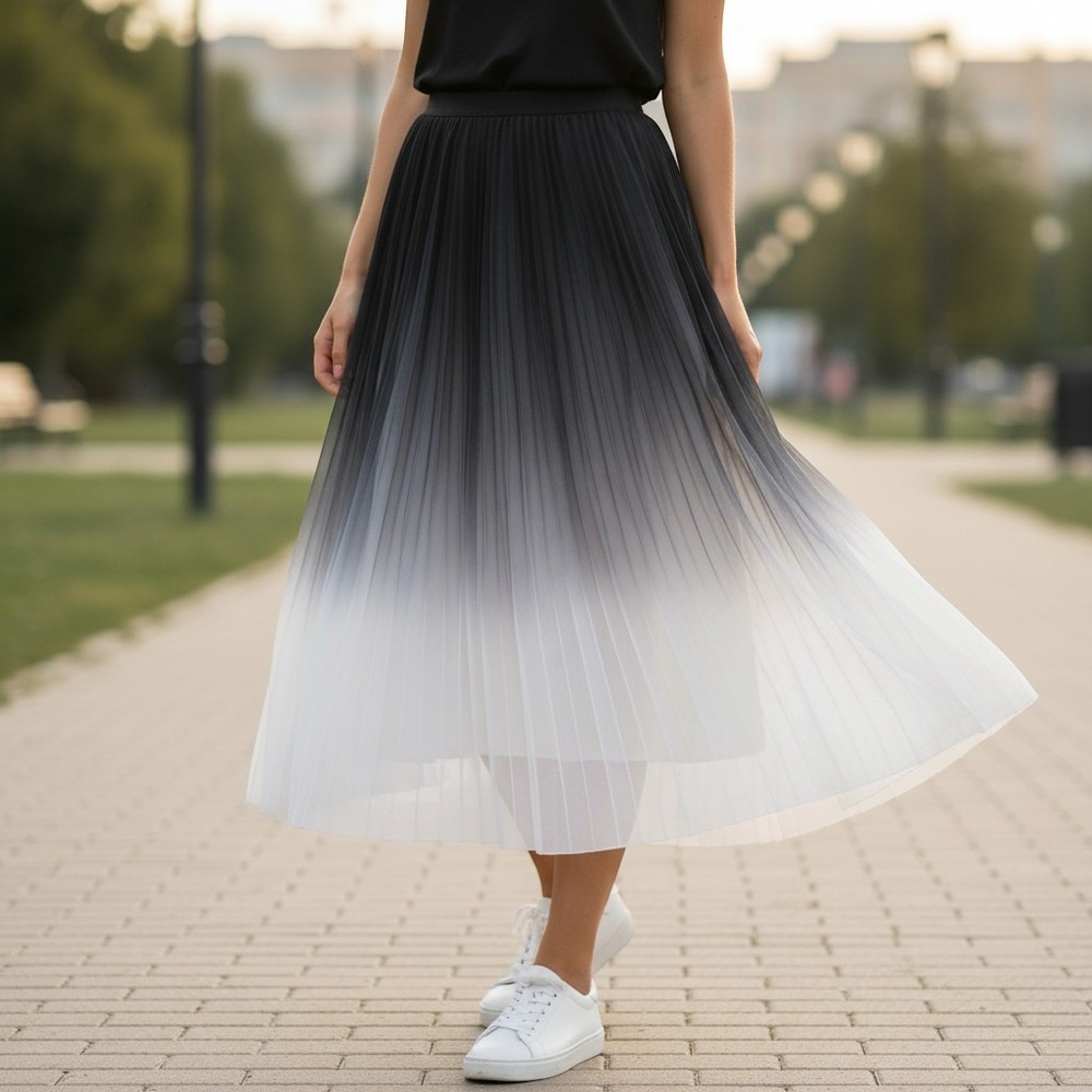 WD-NY Pleated Grey Tie-Tie Color shift Women's Ombré Skirt Sz S elastic waist